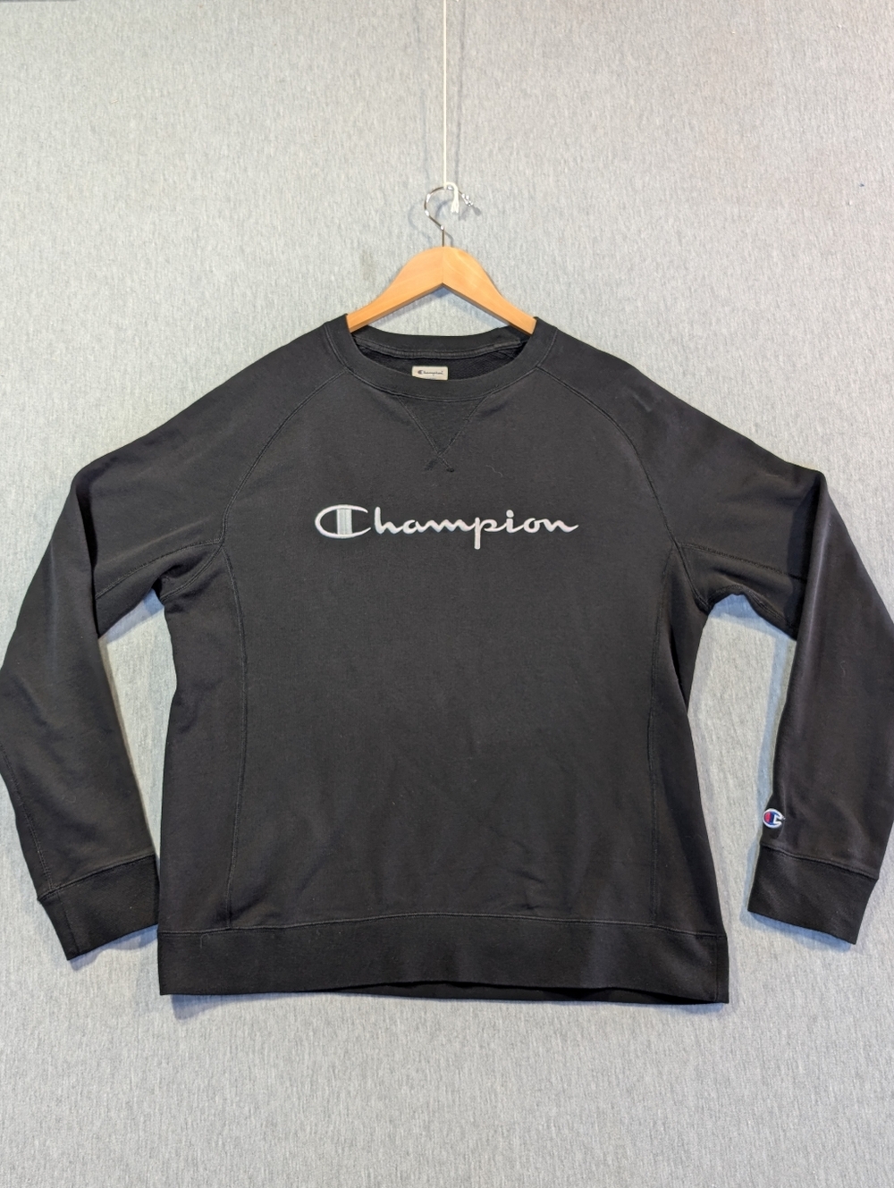 Champion Athletic Lightweight Sweatshirt Women's Large Black White Embroidered